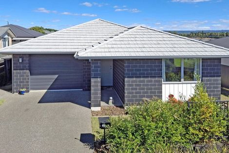 Photo of property in 70 Sentinel Avenue, Omokoroa, 3114