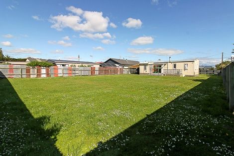 Photo of property in 11 Linklater Avenue, Foxton Beach, Foxton, 4815