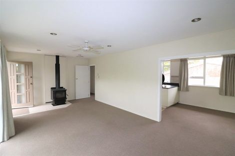 Photo of property in 4 Leeman Place, Redwood, Christchurch, 8051