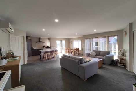 Photo of property in 5 Cassinia Gardens, Aidanfield, Christchurch, 8025