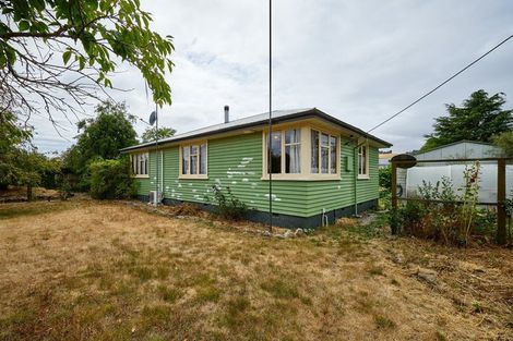 Photo of property in 32 Leslie Street, Waiau, 7332