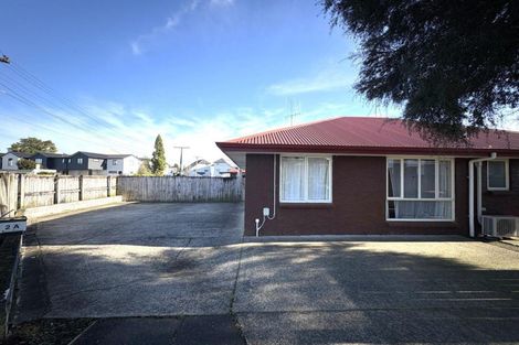 Photo of property in 2a Snead Place, Hamilton East, Hamilton, 3216