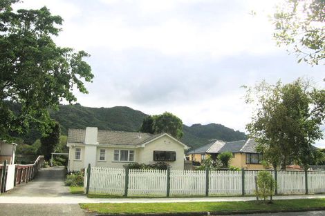 Photo of property in 15 Hudson Avenue, Ebdentown, Upper Hutt, 5018