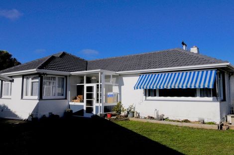 Photo of property in 61 Rhodes Street, Waimate, 7924