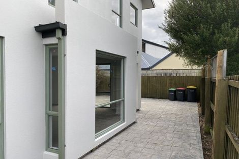 Photo of property in 49 Parade Court, Addington, Christchurch, 8024