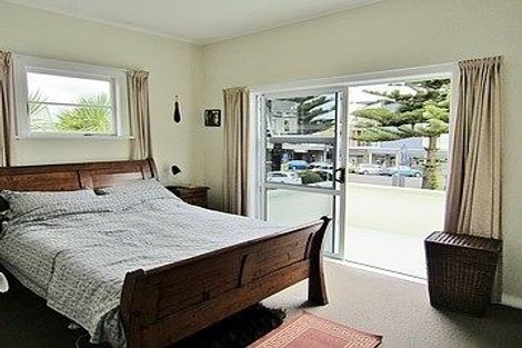 Photo of property in 2/51 Prospect Terrace, Milford, Auckland, 0620
