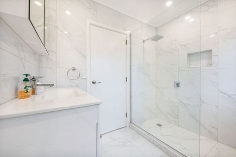 Photo of property in 51a Luke Street, Otahuhu, Auckland, 1062