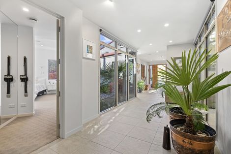 Photo of property in 21 Hood Crescent, Arrowtown, 9302