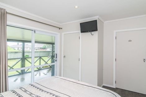 Photo of property in 30 Donovan Road, Paraparaumu Beach, Paraparaumu, 5032