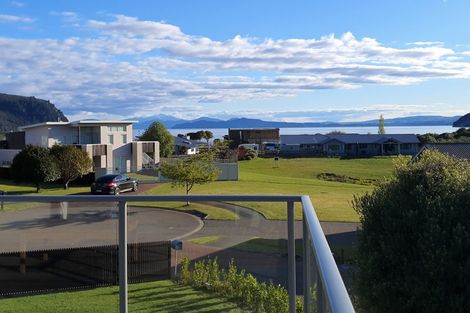 Photo of property in 4 Grand Vista Lane, Kinloch, Taupo, 3377