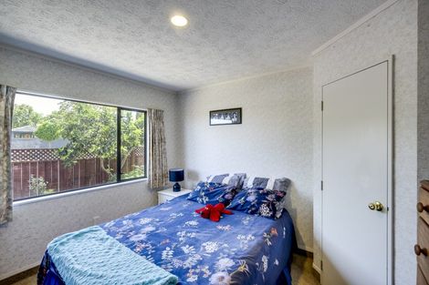 Photo of property in 1 Hyatt Grove, Greenmeadows, Napier, 4112