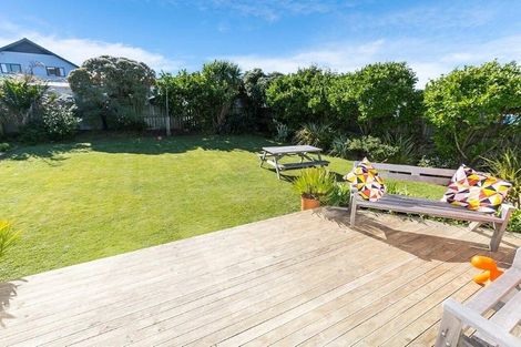 Photo of property in 123 Rongotai Road, Kilbirnie, Wellington, 6022