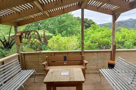 Photo of property in 17a Blue Mountains Road, Silverstream, Upper Hutt, 5019