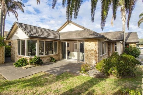 Photo of property in 20 Tuihana Drive, Papamoa Beach, Papamoa, 3118