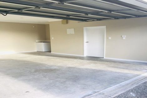 Photo of property in 40 Mulvaney Crescent, Henderson, Auckland, 0612