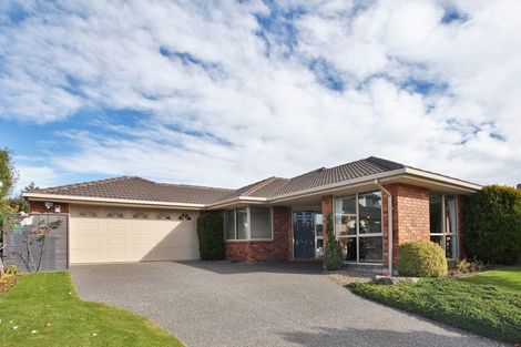 Photo of property in 2 Glencullen Drive, Casebrook, Christchurch, 8051
