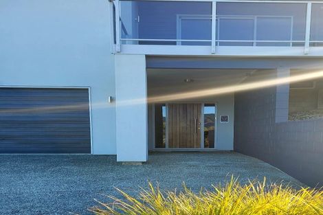 Photo of property in 8 Windsor Drive, Britannia Heights, Nelson, 7010