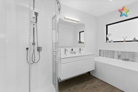 Photo of property in 8 Frankie Stevens Place, Riverstone Terraces, Upper Hutt, 5018