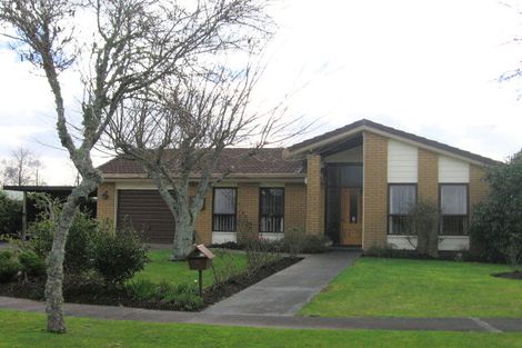 Photo of property in 17 Halyard Close, Flagstaff, Hamilton, 3210