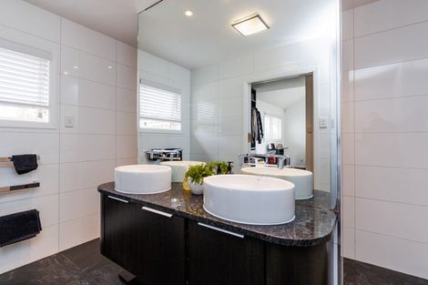 Photo of property in 110 Te Awe Awe Street, Hokowhitu, Palmerston North, 4410