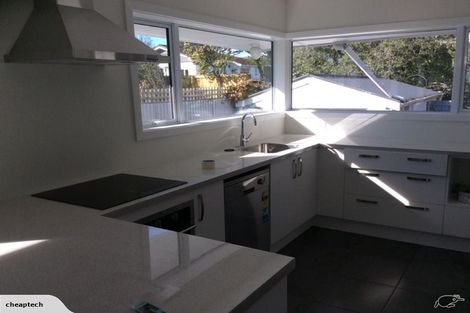 Photo of property in 2/190 Rose Street, Somerfield, Christchurch, 8024