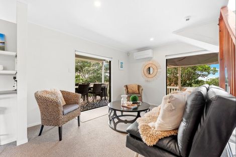 Photo of property in 53 Deerness Crescent, Algies Bay, Warkworth, 0920