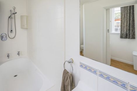 Photo of property in 11 Maitland Avenue, Stoke, Nelson, 7011