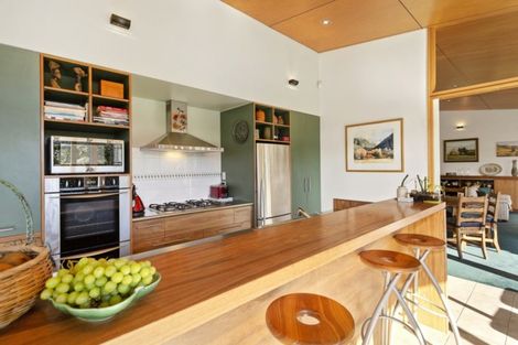 Photo of property in 33 Sylvan Way, Silverstream, Upper Hutt, 5019