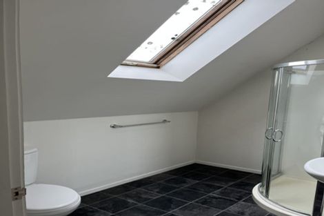 Photo of property in 15 Ruapehu Drive, Fitzherbert, Palmerston North, 4410