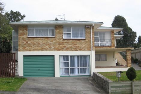 Photo of property in 16 Carlton Terrace, Westown, New Plymouth, 4310