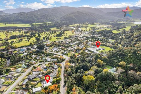 Photo of property in 30 Plateau Road, Te Marua, Upper Hutt, 5018