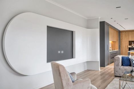 Photo of property in 30 Ballyalton Crescent, Flat Bush, Auckland, 2019