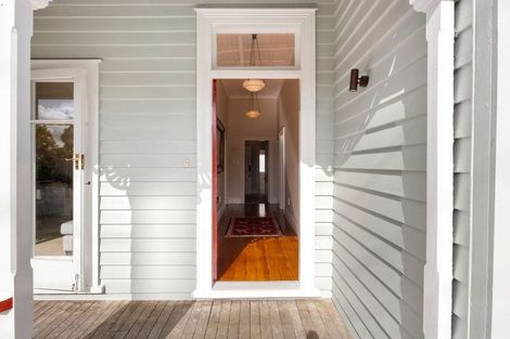 Photo of property in 32 Alpha Street, Cambridge, 3434