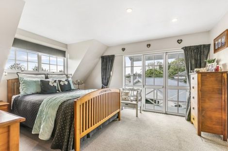 Photo of property in 57 Wordsworth Street, Leamington, Cambridge, 3432