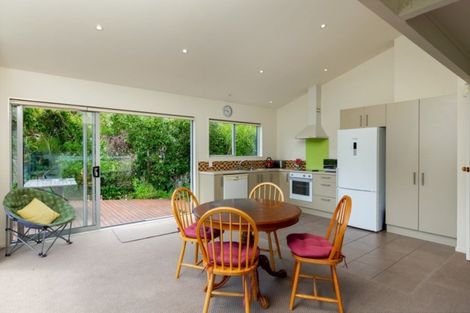 Photo of property in 2323 Queen Charlotte Drive, Ngakuta Bay, Picton, 7281