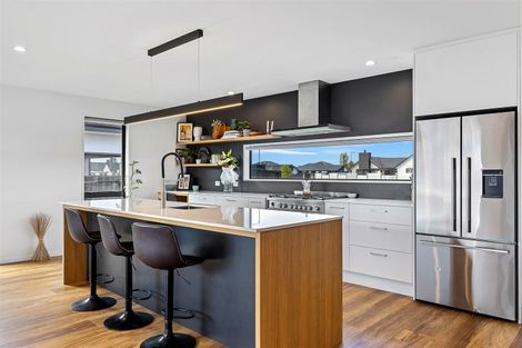 Photo of property in 53 Westpark Boulevard, Rangiora, 7400