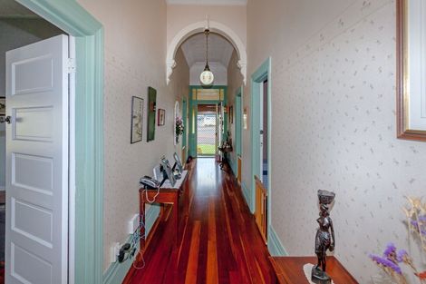 Photo of property in 102 Karaka Road, Thames, 3500