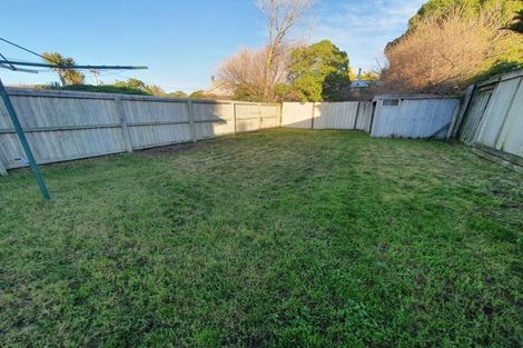 Photo of property in 25 Marine Parade, North New Brighton, Christchurch, 8083