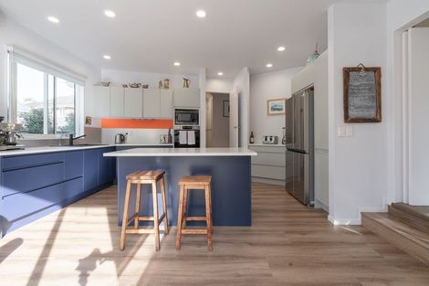 Photo of property in 3/19 Rodney Road, Northcote Point, Auckland, 0627