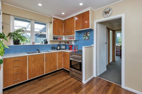Photo of property in 16 Onerahi Road, Onerahi, Whangarei, 0110