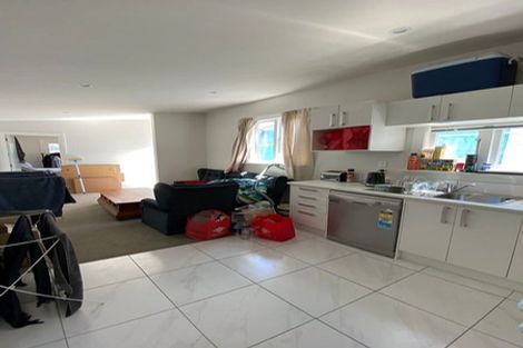 Photo of property in 98 Majoribanks Street, Mount Victoria, Wellington, 6011