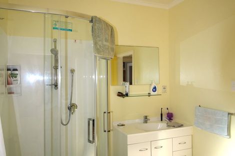 Photo of property in 69 Test Street, South Hill, Oamaru, 9400