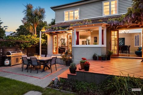 Photo of property in 5 Marina Grove, Hutt Central, Lower Hutt, 5010