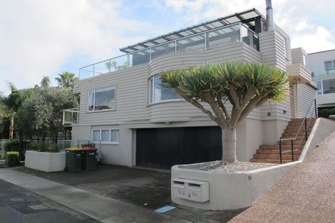 Photo of property in 1/15 Wilding Avenue, Northcote Point, Auckland, 0627