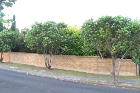 Photo of property in 7 Javelin Place, West Harbour, Auckland, 0618