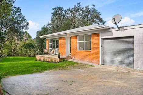 Photo of property in 2/19 Bentley Avenue, Glenfield, Auckland, 0629