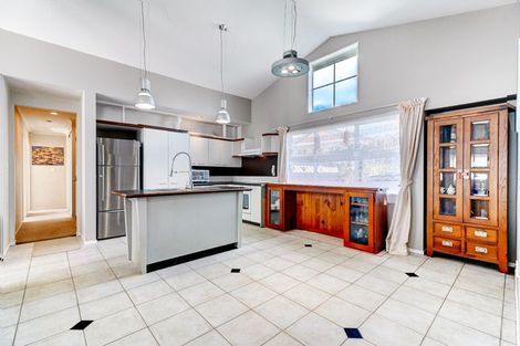 Photo of property in 37 Nearco Street, Randwick Park, Auckland, 2105