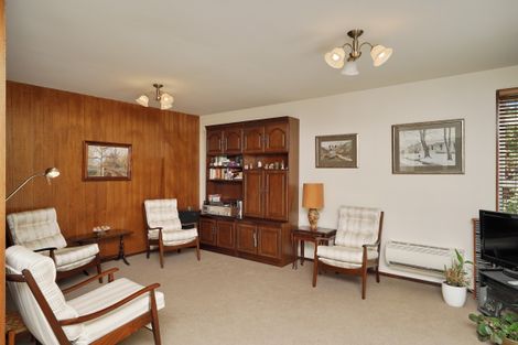 Photo of property in 2/9 Larkhill Place, Russley, Christchurch, 8042