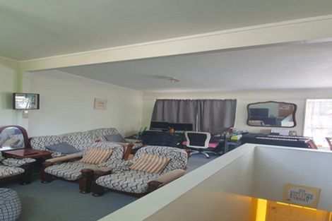 Photo of property in 14a Phillip Street, Johnsonville, Wellington, 6037