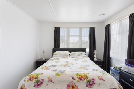 Photo of property in 16 Mason Avenue, Maraenui, Napier, 4110